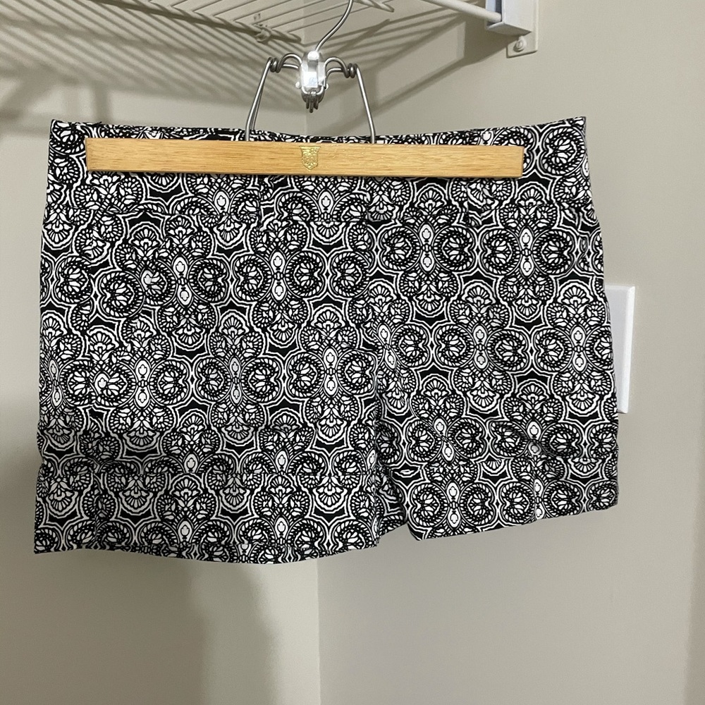 New York and Company dress shorts